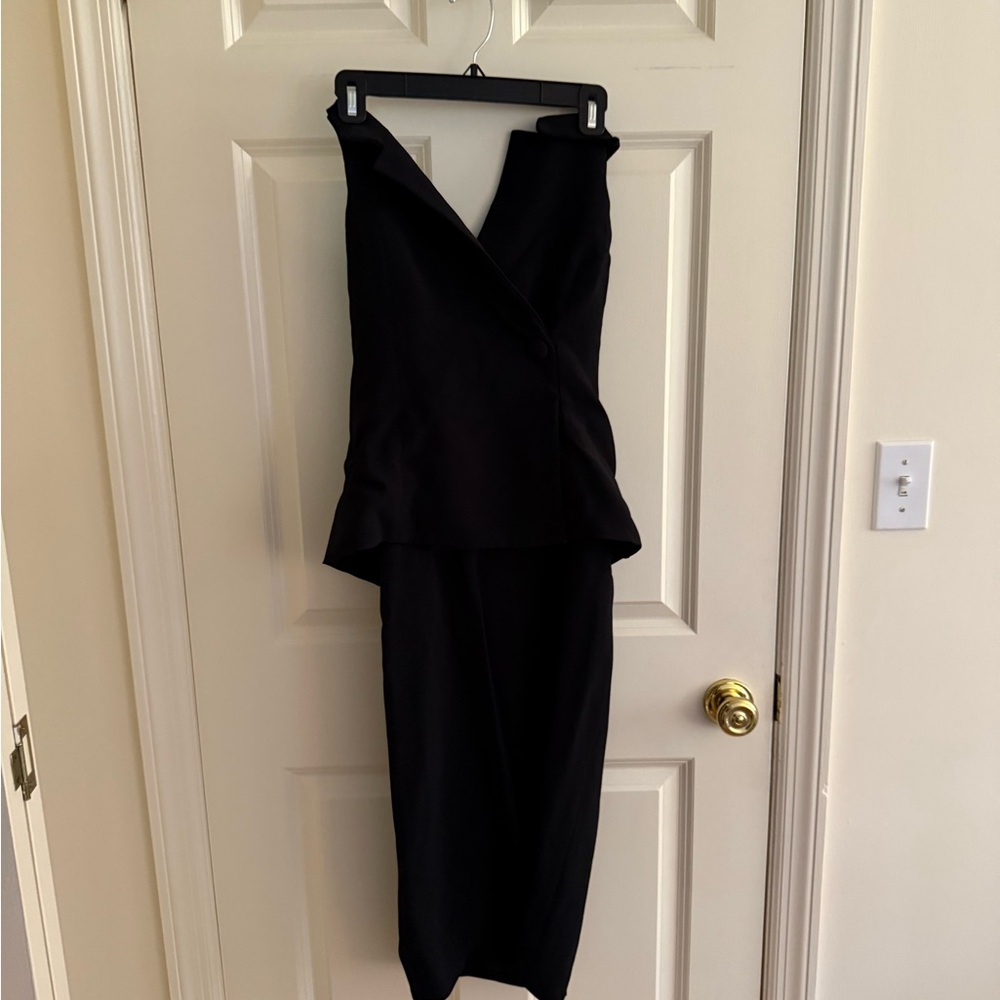 Cushnie Stylish Black Sleeveless Dress
